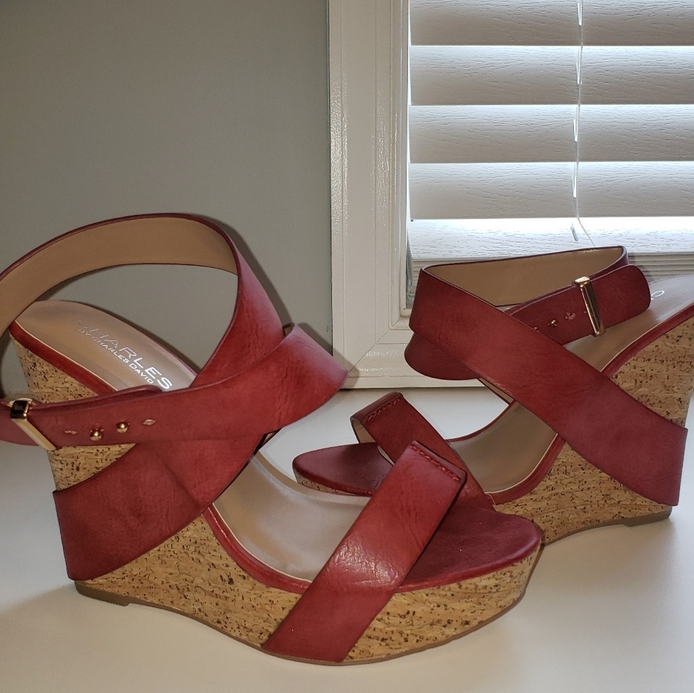Like new Charles by Charles David Red Sandals